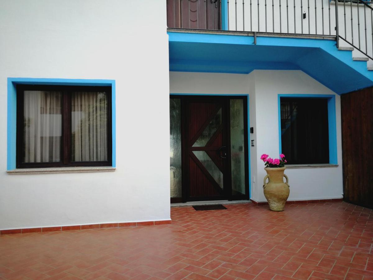 Cala Gonone House Apartment ภายนอก รูปภาพ