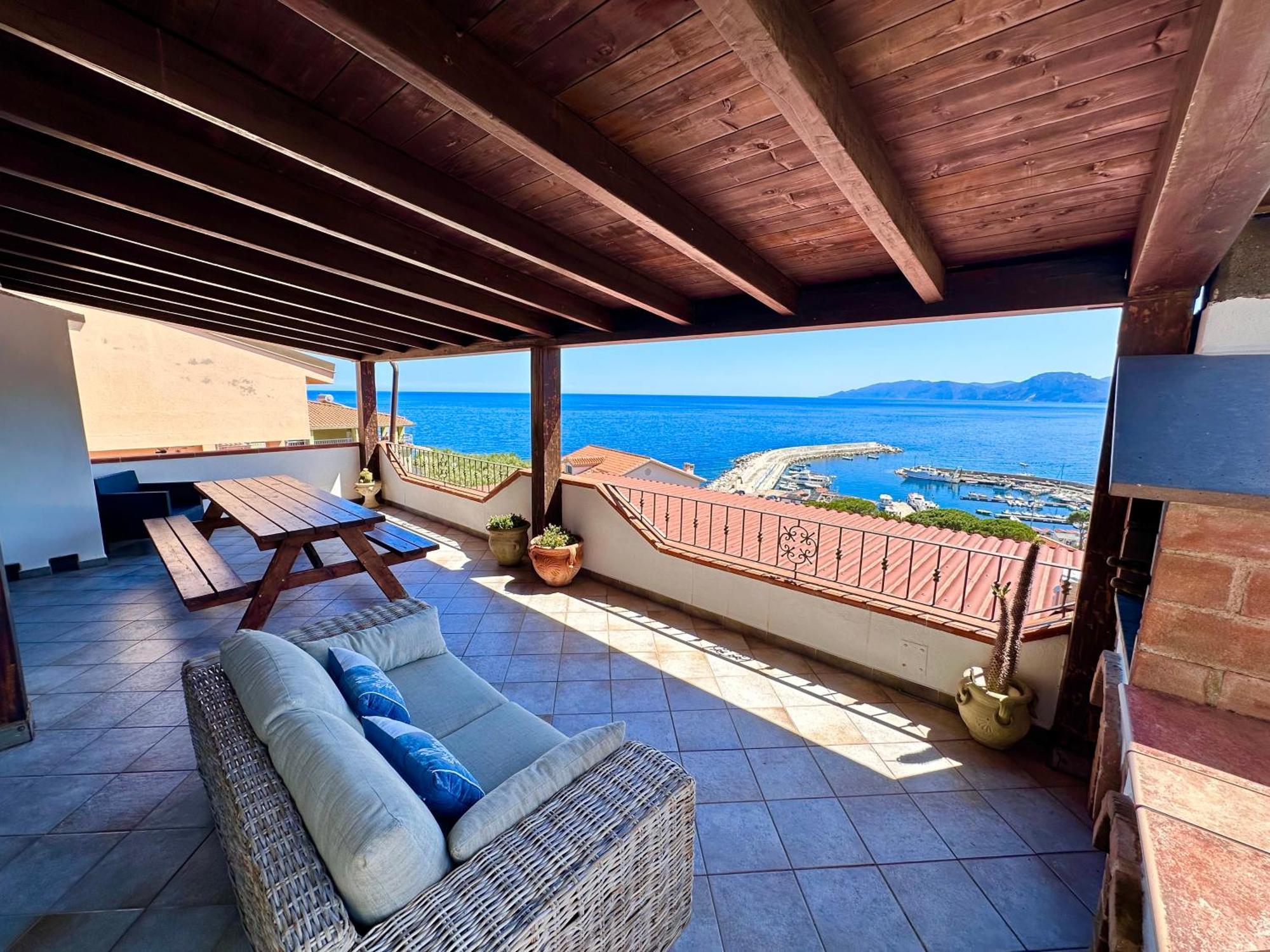 Cala Gonone House Apartment ภายนอก รูปภาพ